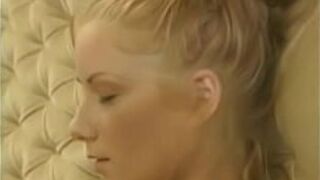 Julia Taylor en su primer casting porno - porn video