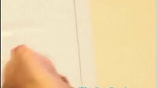 Hot lesbian games - porn video