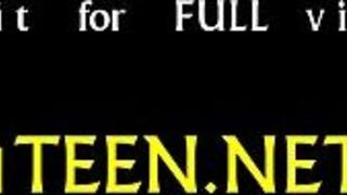 Stud is luring chick with kisses - porn video