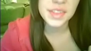 Webcam Girl Bounces Ass - porn video