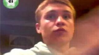 Cute guy wanking off on webcam - porn video
