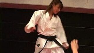 Mistress made her slave weaker as she him in a match - porn video